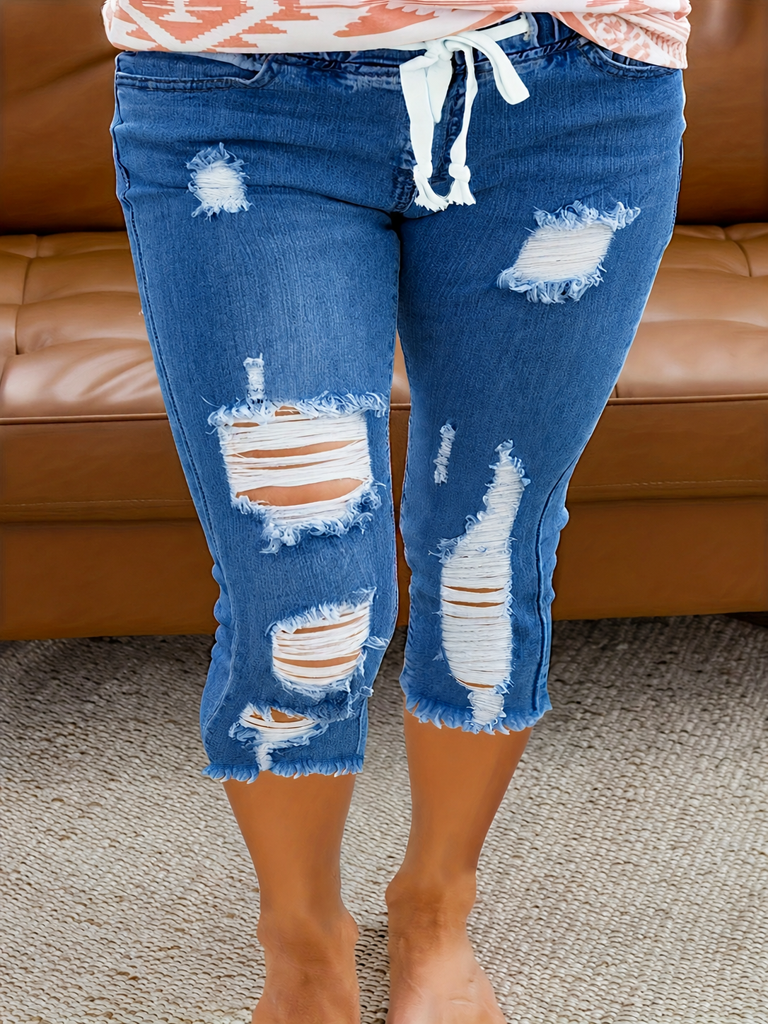 Women's Plus Size Ripped Drawstring Stretch Capri Jeans