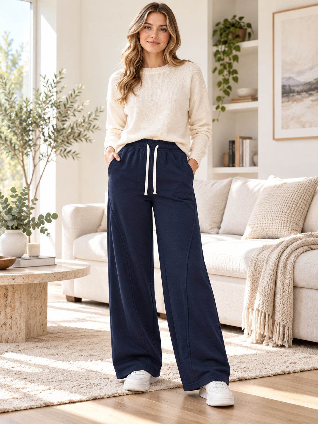 Women’s Lightweight Straight-Leg Drawstring Sweatpants