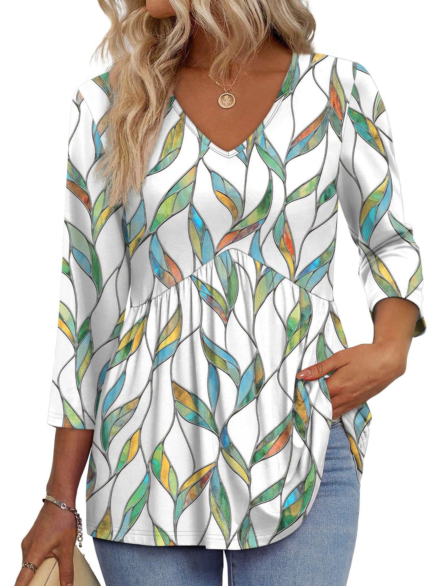 Women's V-Neck 3/4 Sleeve Top