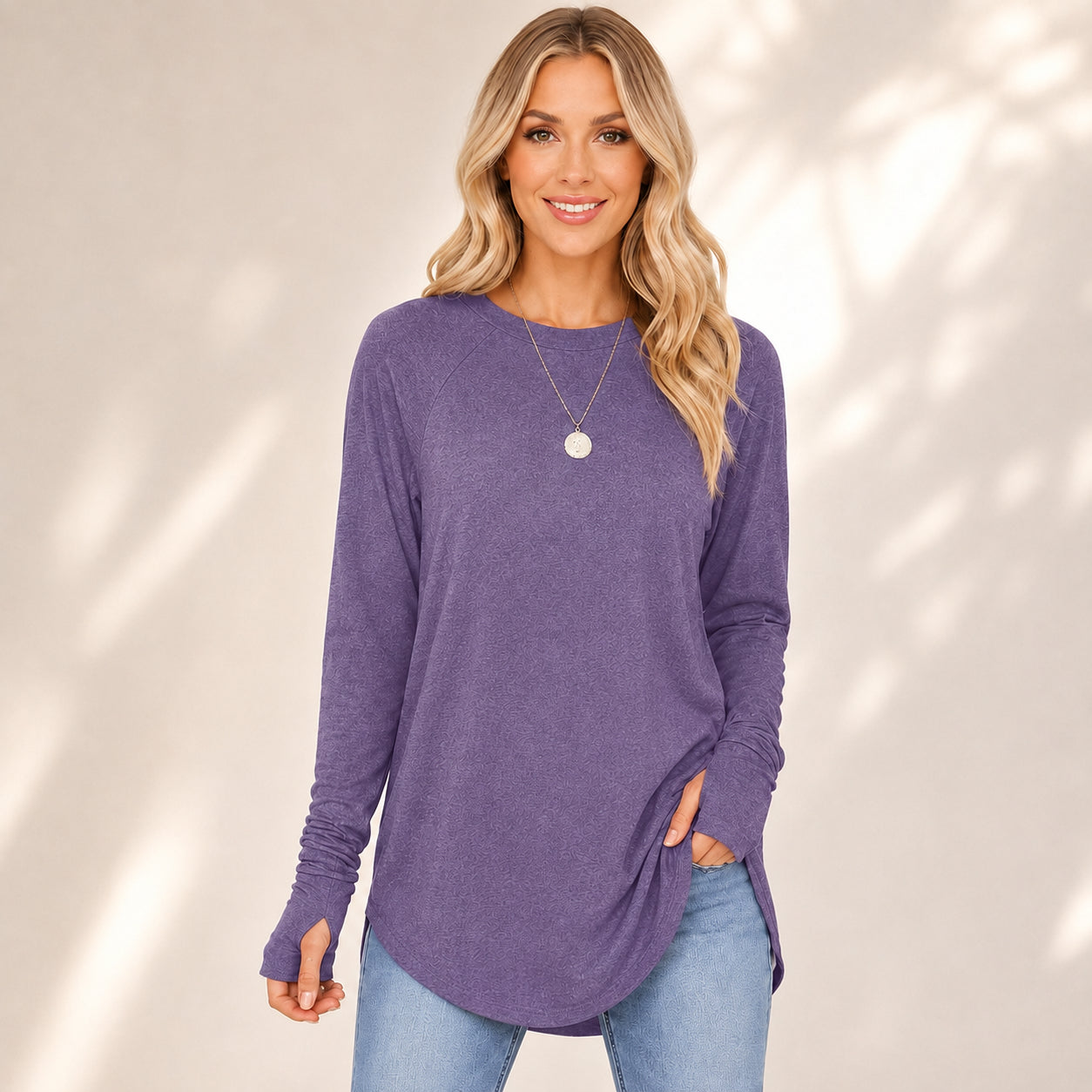 Women’s Soft Raglan Sleeve  Sweatshirt with Thumbholes