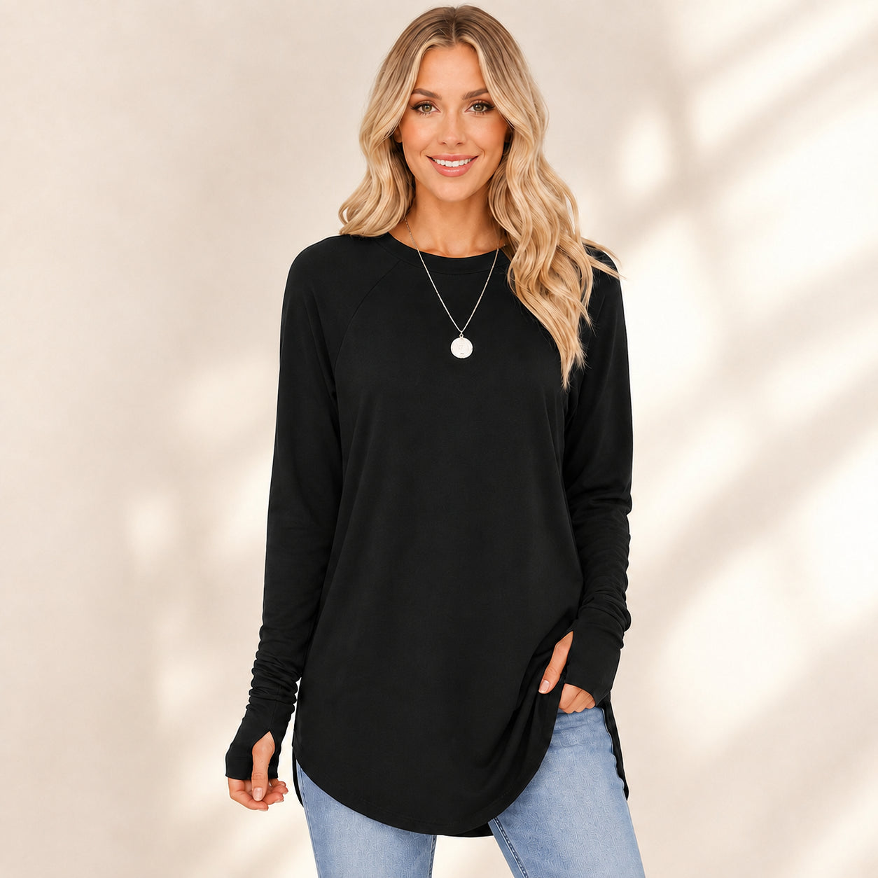 Women’s Soft Raglan Sleeve  Sweatshirt with Thumbholes