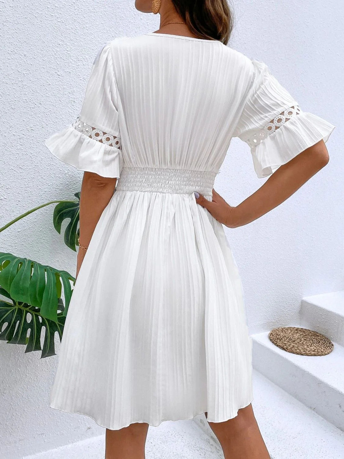 ✨Women's Summer Elegant V Neck Lace Trim Dress