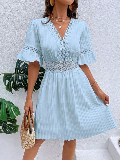 ✨Women's Summer Elegant V Neck Lace Trim Dress