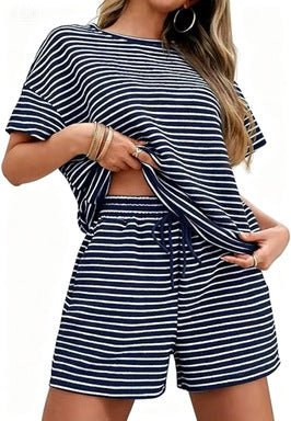 ✨ Oversized Striped 2-Piece Lounge Set