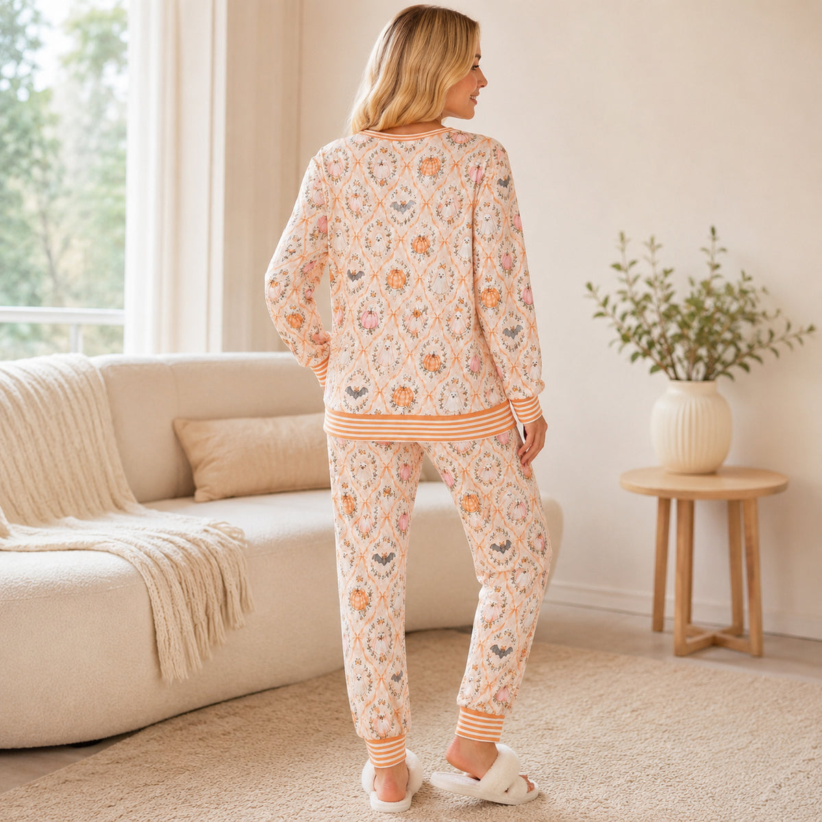 Women’s Festive Holiday Pajama Set