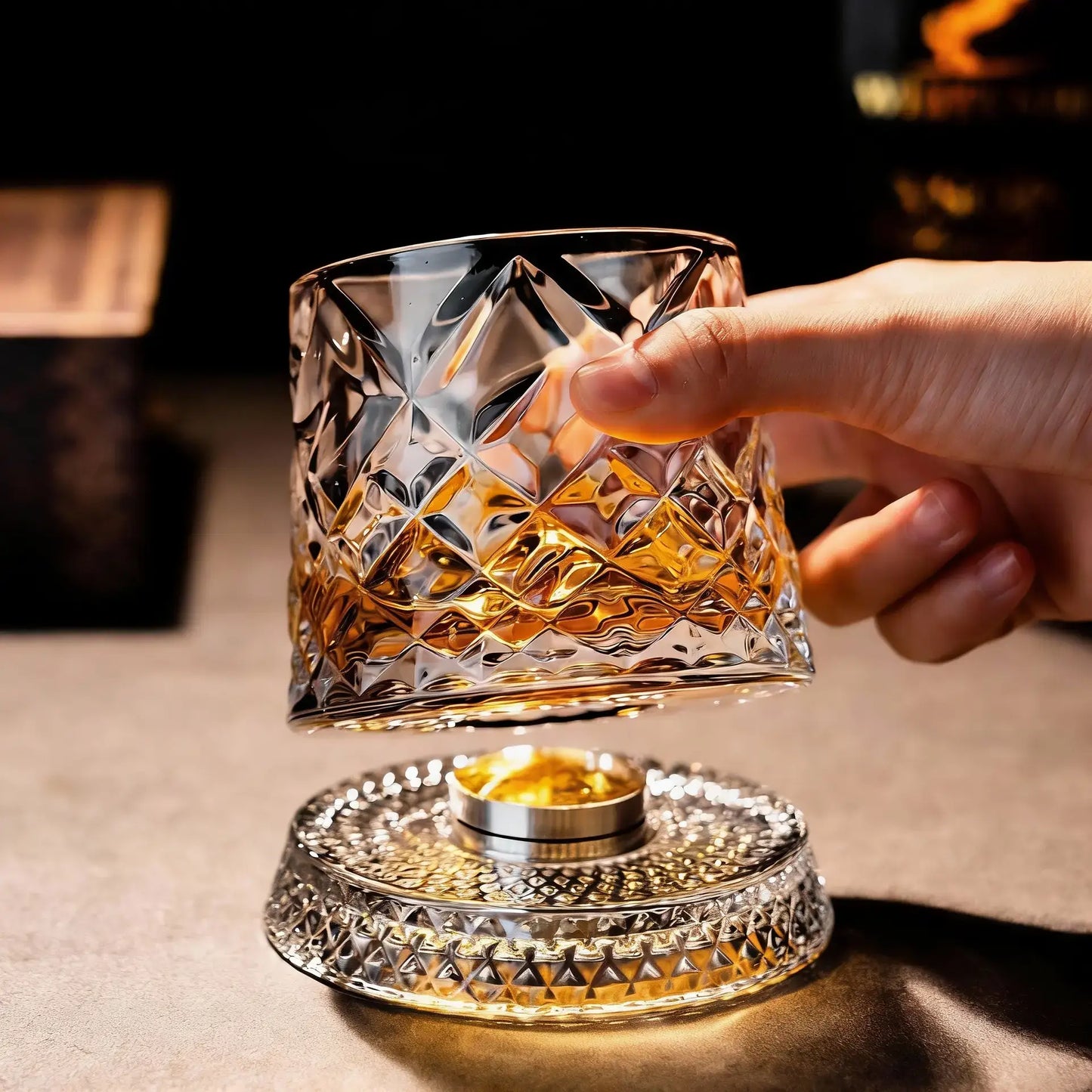 🔥 2026 Trend: The Kinetic Spin Whiskey Glass – Luxury One-Handed Relaxation for True Connoisseurs 🥃✨