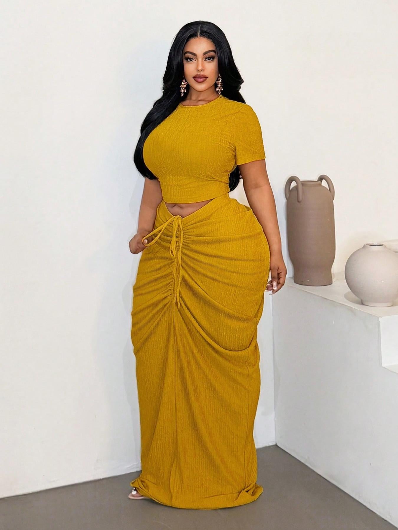 Plus Size Curve-Flattering Ruched Drawstring Crop Top & Maxi Skirt Set
