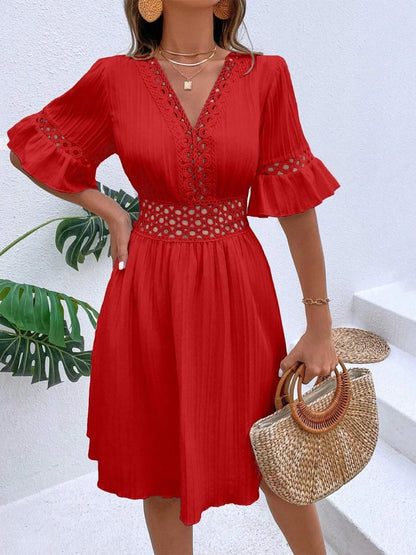 ✨Women's Summer Elegant V Neck Lace Trim Dress