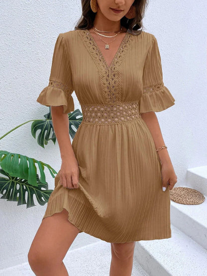 ✨Women's Summer Elegant V Neck Lace Trim Dress