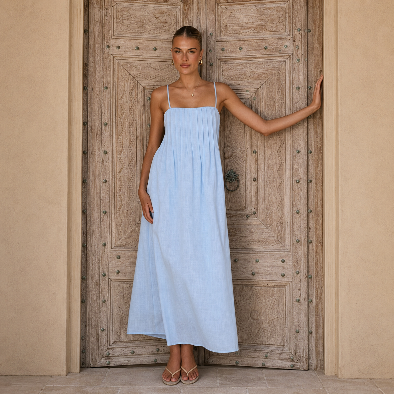 ✨Pleated Smocked-Back Spaghetti Strap Flowy Maxi Dress