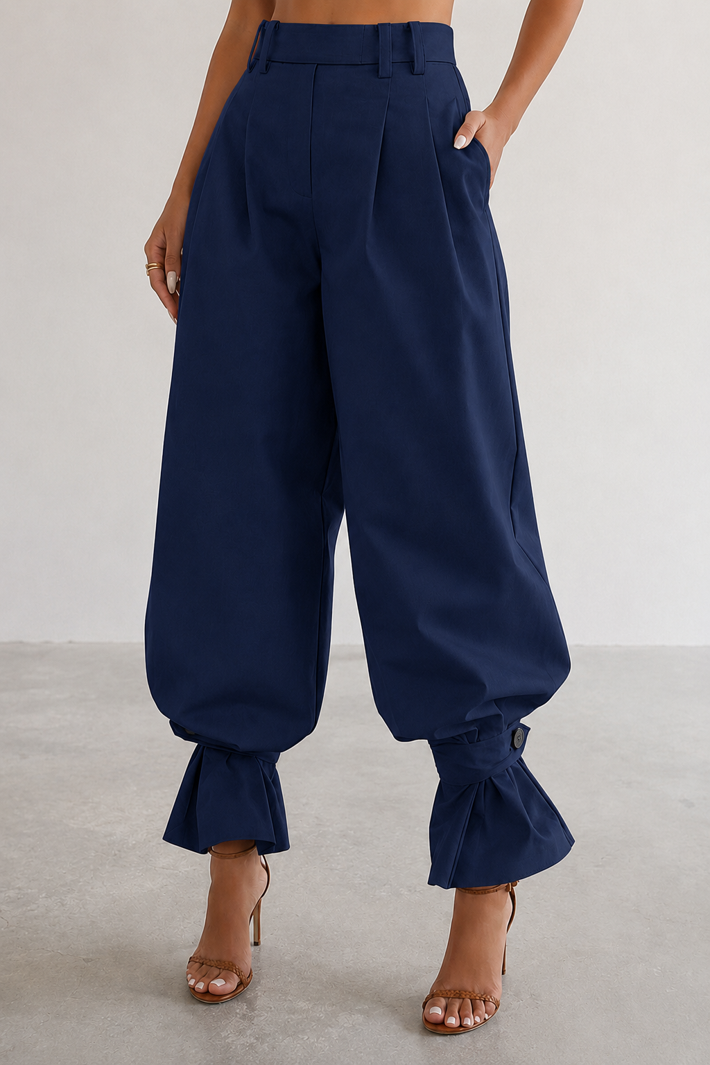 🤍Fashion women's High-Waisted Pleated Lantern Pants