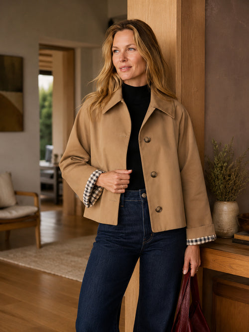 Women's Classic Plaid-Lined Cropped Trench Coat