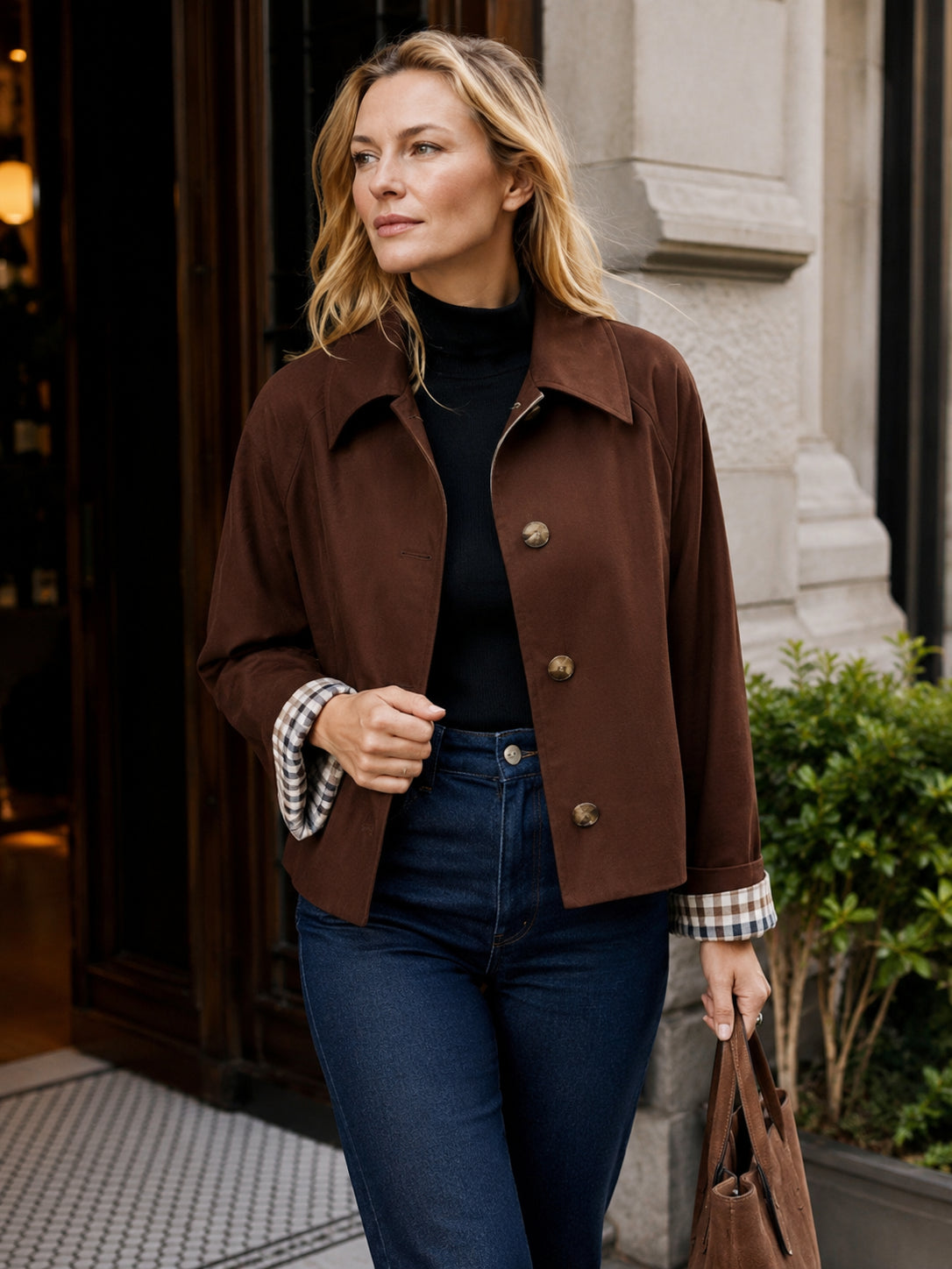 Women's Classic Plaid-Lined Cropped Trench Coat