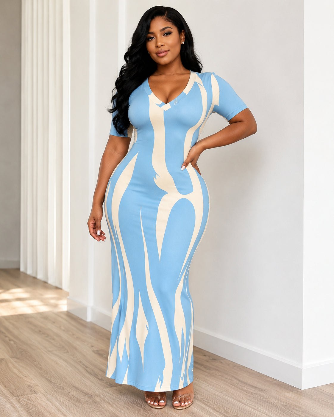Women’s Figure-Flattering Printed Maxi Dress