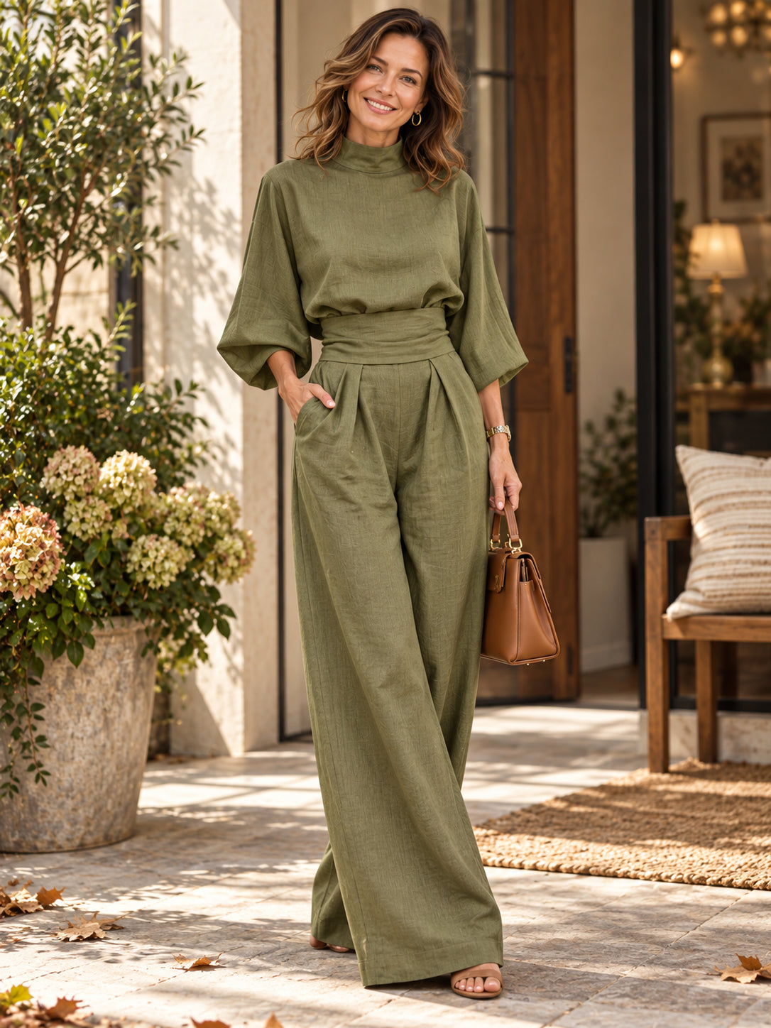 Women’s High-Nec Top & Wide-Leg Pants 2-Piece Set