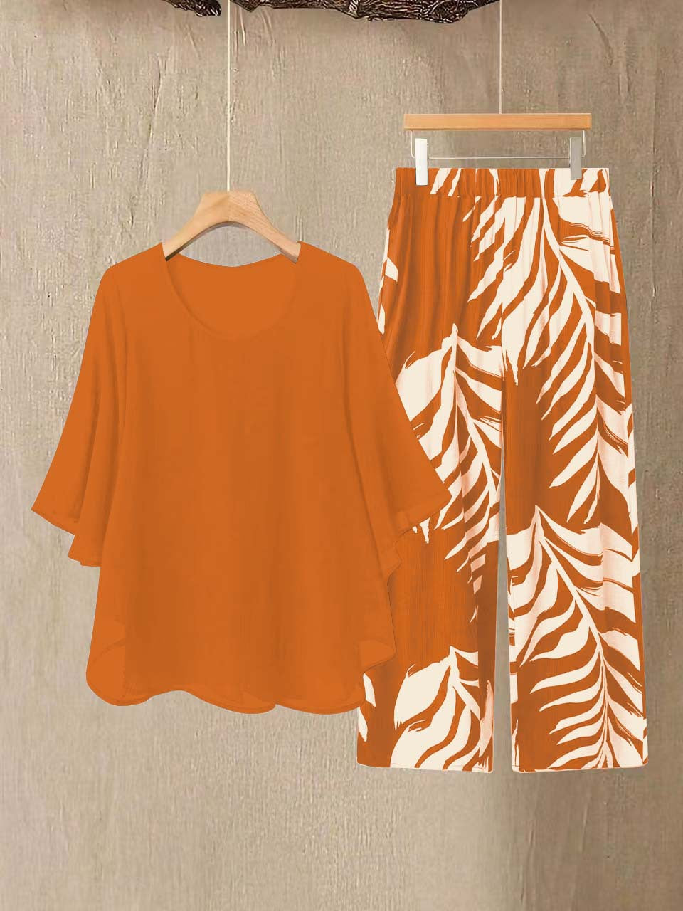 Plus Size Elegant Chiffon Top & Botanical Wide-Leg Pants Set