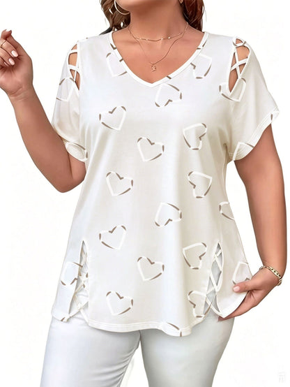 Women's Plus Size Heart Print V-Neck Top
