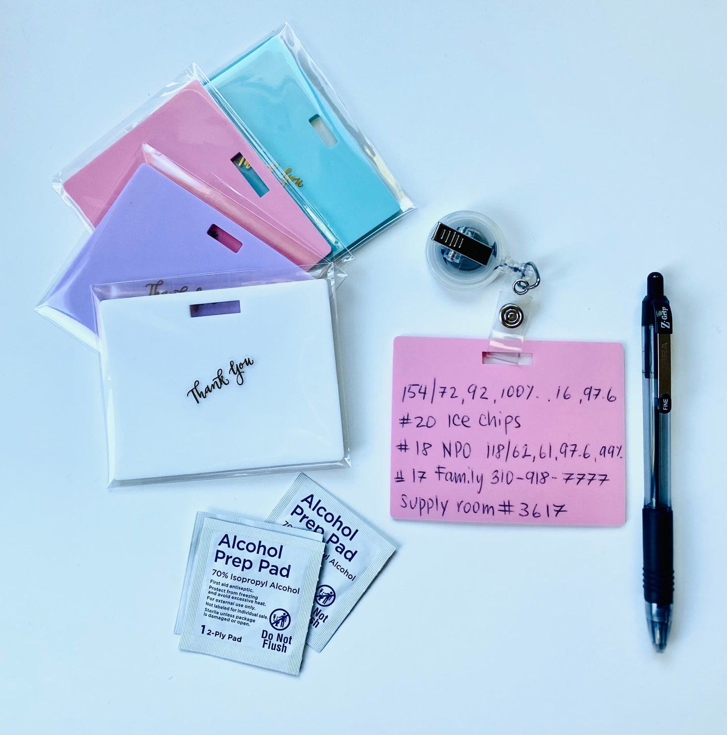 Reusable Erasable Badge Notes: Dual-Sided, Fade-Proof Nursing Pocket Notepad! 🩺✨