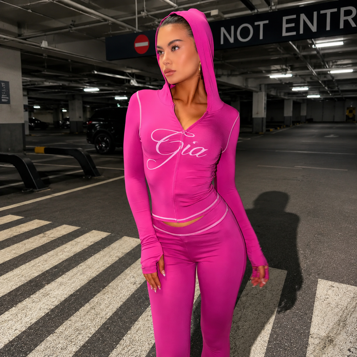 Women’s Raspberry Sculpting Zip Hoodie
